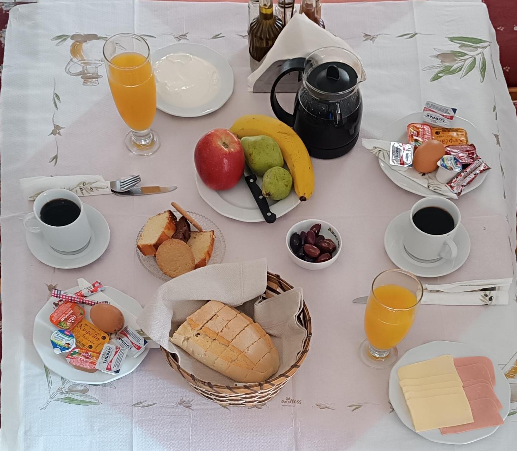 Guesthouse Arsenis Калампака Экстерьер фото