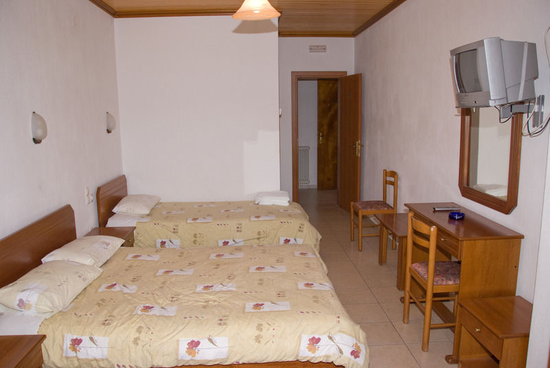 Guesthouse Arsenis Калампака Экстерьер фото